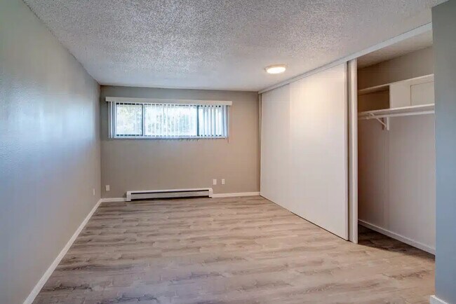 Riverfront Apartments, Auburn, WA 98002 - photo 4