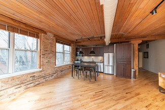 2021 W Willow St, Chicago, IL 60647