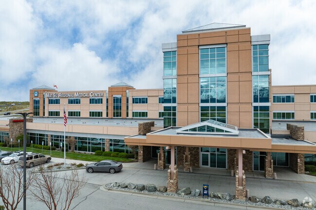A short drive from Gateway, Mat-Su Regional Medical Center in Wasilla offers emergency and specialty care.