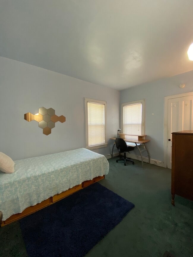 171 W End Ave unit 1/2, Binghamton, NY 13905 - photo 4