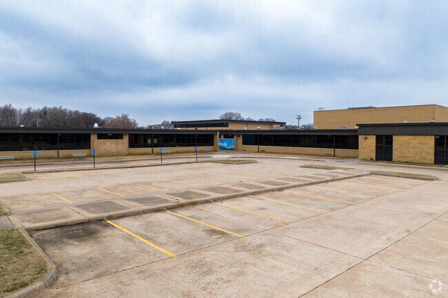 This is the back side of Pleasant Valley Middle School.