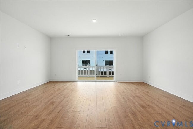 15327 Sunray Aly, Midlothian, VA 23112 - photo 2