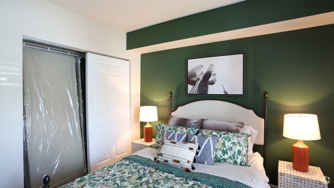 Second Bedroom - 2BR, 2BA - 972 SF - Sandstone