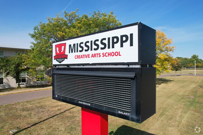 Mississippi Creative Arts Elementary School’s minority student enrollment is 91%.