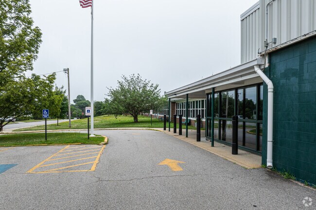 Visit Lawn Avenue School today to see if it's a good fit for your family.