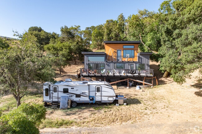 Green Point residents are updating their homes with modern style.