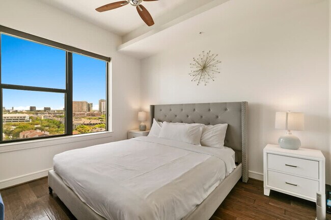 101 Bowen St unit ID1297774P, Dallas, TX 75204 - photo 5