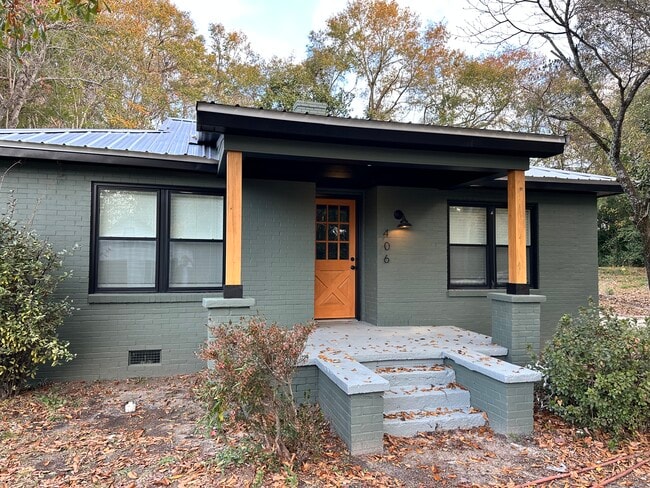 406 Phillips Ave unit 1, Auburn, AL 36832 - photo 2