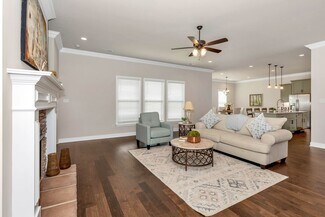 901 Summer St, Broussard, LA 70518