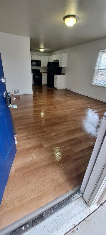 703 S Hydraulic Ave, Wichita, KS 67211