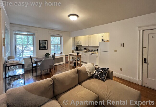 852 Massachusetts Ave unit 3, Cambridge, MA 02139 - photo 4