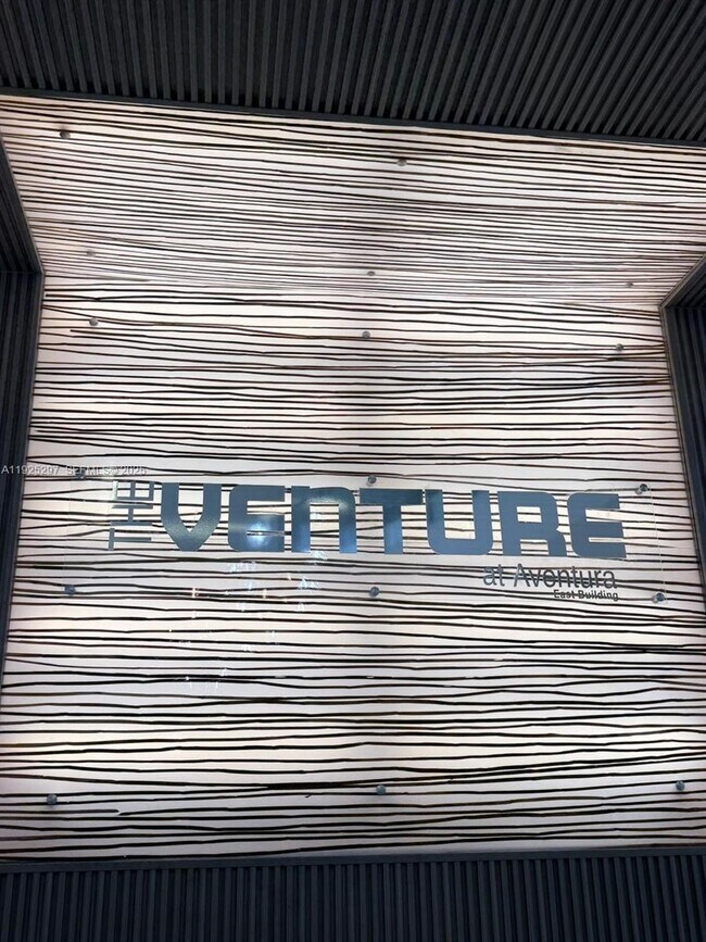 Venture At Aventura East unit 1008, Miami, FL 33180 - photo 2