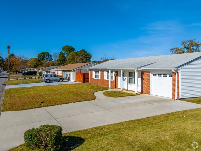 Ranch style homes are common throughout Bow Creek.