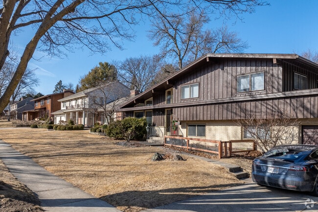 Faircrest has a range of housing styles to display on its tree lined streets.