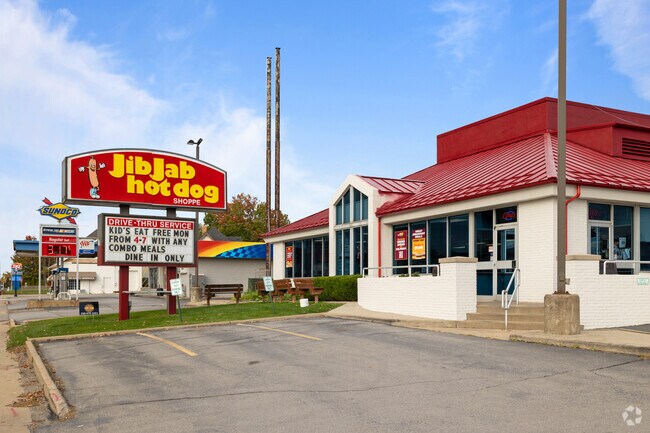 Girard residents love stopping by Jib Jab for hot dogs, where kids eat free on Mondays.