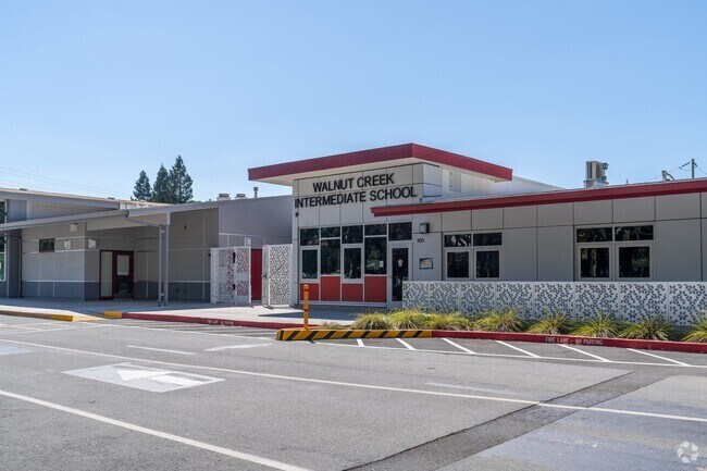 Walnut Creek Intermediate School serves students in the Walnut Knolls community.