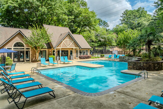645 Dekalb Industrial Way, Decatur, GA 30033