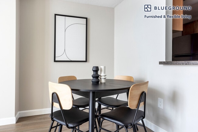 129 Franklin St unit FL0-ID815, Cambridge, MA 02139 - photo 5