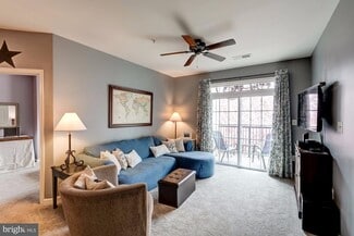 21228 Mcfadden Square Unit 211, Sterling, VA 20165