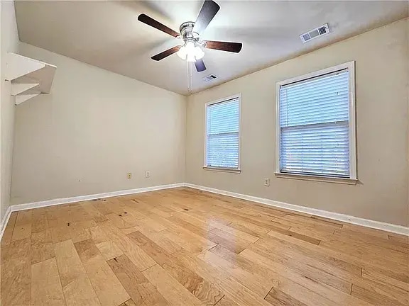 1372 Dukes Creek Dr NW, Kennesaw, GA 30152 - photo 5