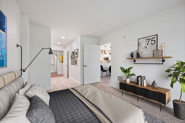 Mercerview Apartments, Seattle, WA 98109 - photo 7