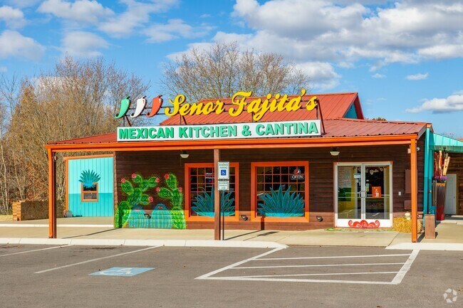 Senior Fajitas is a new Mexican restaurant in Bethpage.