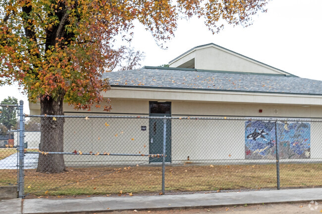A mural at Yosemite Middle School in Fresno.