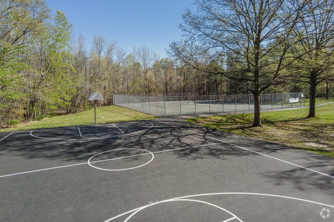 Marlton Community Park features basketball and tennis courts.