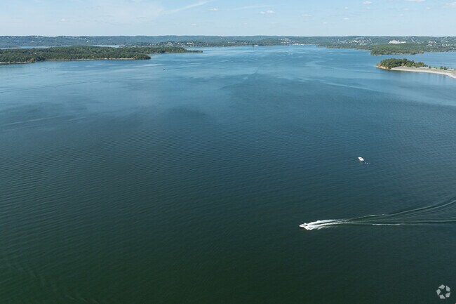 Calm waters on Table Rock Lake make it a favorite for boating and summer getaways.