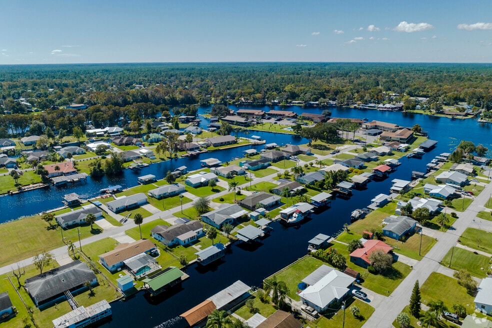 Neighborhood_Pierson_V01_010824