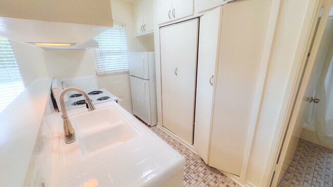 03376DE, Los Angeles, CA 90026 - photo 7