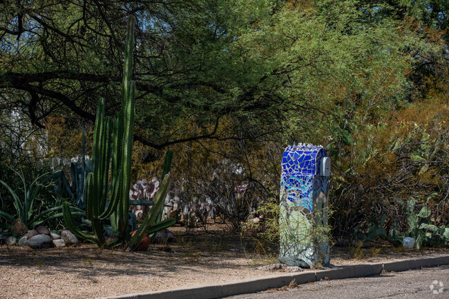 Artistic mailboxes are found all over Mountain First Avenue.