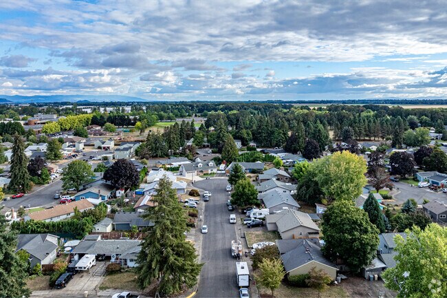 Cult de sacs are favored by West Albany home buyers who desire less traffic and more privacy.