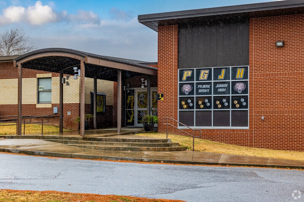 The PGJHS campus is located adjacent to the Prairie Grove Battlefield.