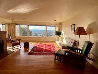 2505 Mira Vista Dr Unit 2, El Cerrito, CA 94530