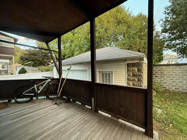 110 W Quincy St unit 1, Somerville, MA 02144 - photo 4