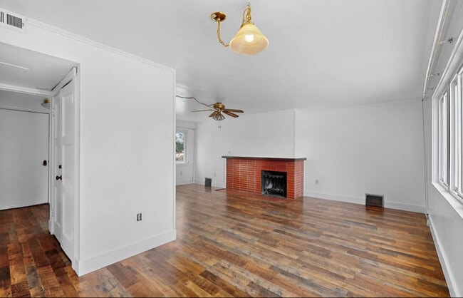 3216 Villa St unit B, Los Alamos, NM 87544 - photo 5