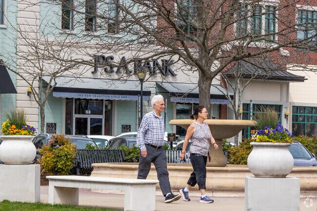 Hunt Valley Towne Centre is a destination for shopping and dining for Cockeysville residents.