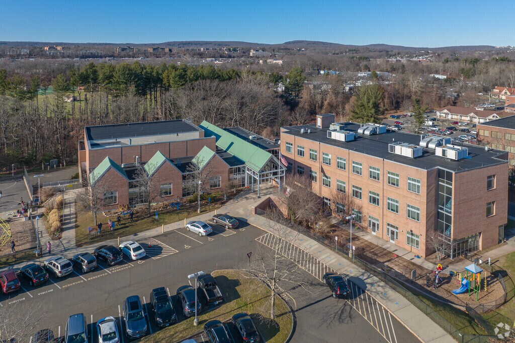 Spring Glen School at 1908 Whitney, Hamden, CT.