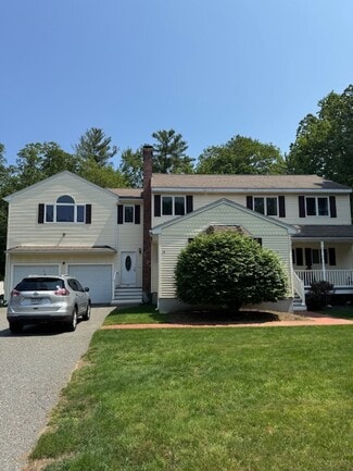 14 Moss St, Burlington, MA 01803