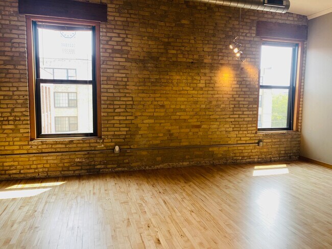 1017 S 2nd St unit 403, Milwaukee, WI 53204 - photo 6