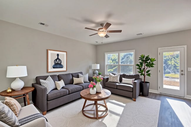 2044 Rexford Ct, Camden, SC 29020 - photo 2