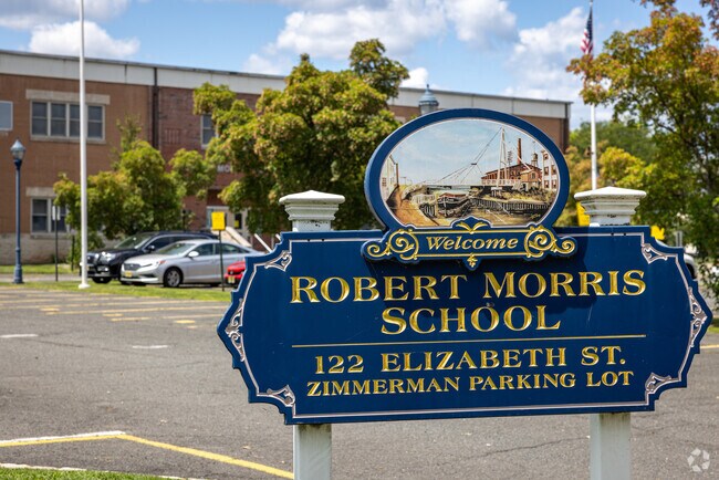 Robert Morris School is a public pre-K, elementary & middle school located in South Bound Brook.