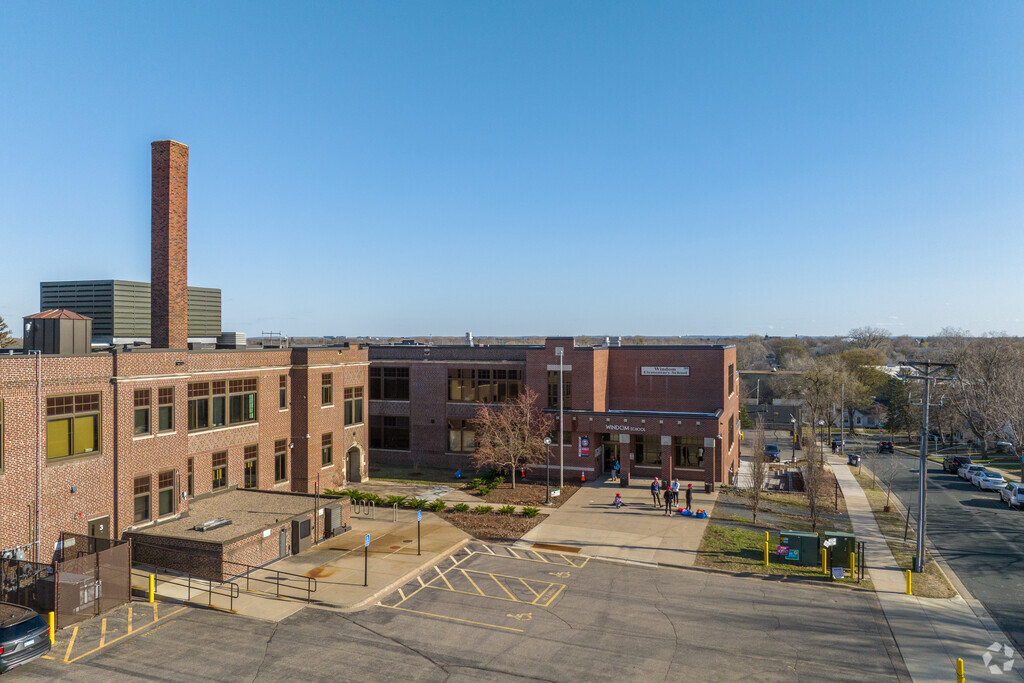 Windom Community School is Promises Highly Individualized Instruction and Small Group Learning