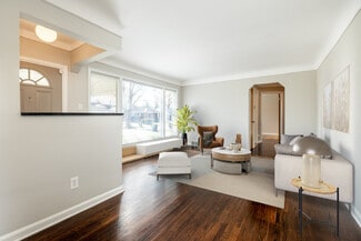 429 E La Salle Ave, Royal Oak, MI 48073