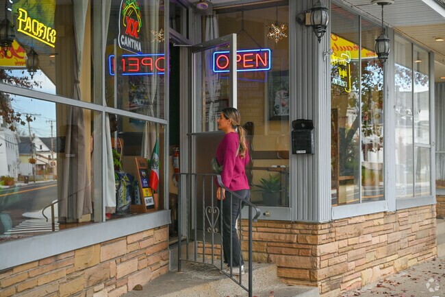 Bandidos Mexican Restaurant has Mexican cuisine thats worth waiting for when in Valley Falls.