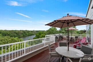 2180 State Hwy 13, Mendota Heights, MN 55120