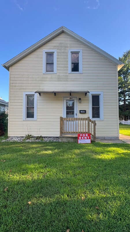 1444 Farnam St, La Crosse, WI 54601
