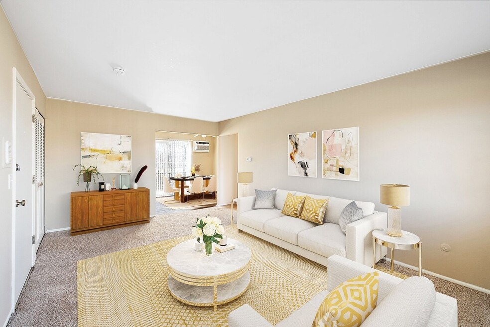 The Gables of Troy, Troy, MI 48083 - photo 1