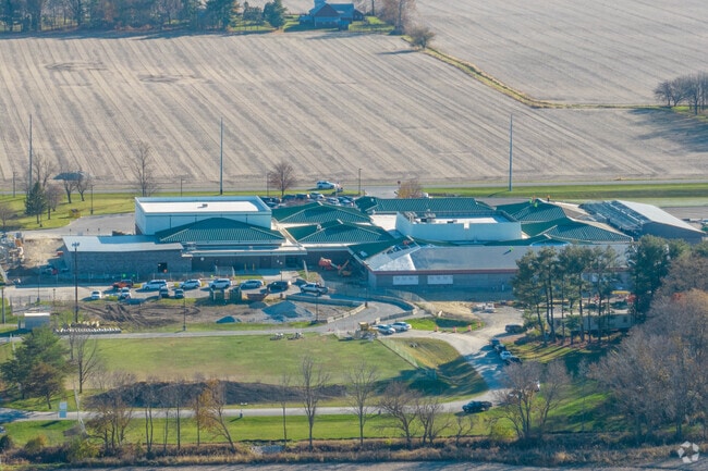 Head to Perry Worth Elementary for quality education near Whitestown.